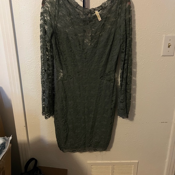 FREE PEOPLE Forest Green Lace Long Sleeve Dress. TRULY STUNNING!! - Picture 2 of 8